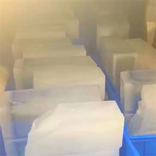 上海良臣制冰厂，用大冰块冰块守护你的夏日清凉！